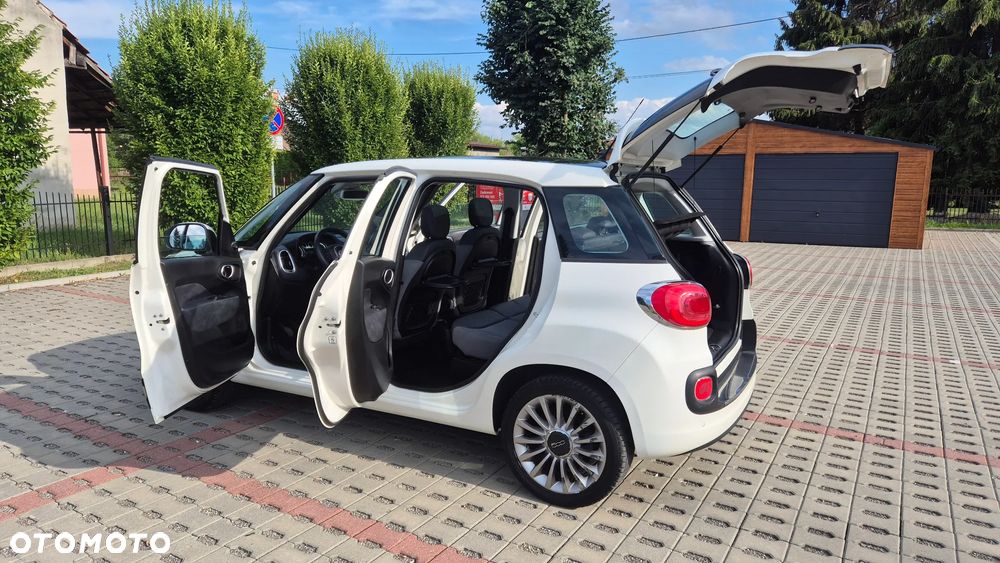 Fiat 500L 1.4 16V Urban Edition - 24
