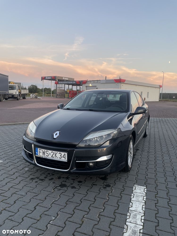 Renault Laguna - 1