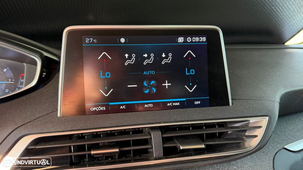 Peugeot 3008 1.6 BlueHDi GT Line - 32