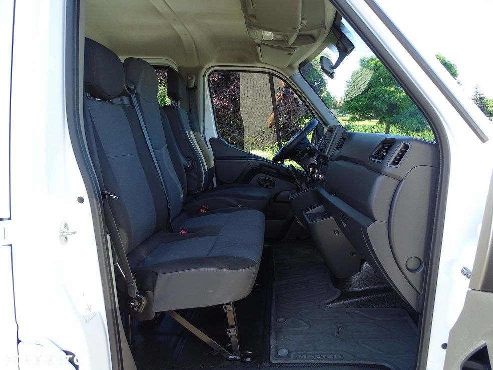 Renault Master 2.3 150 Brygadówka DOKA 7 Osób Skrzynia 3.18 m. UNIKAT! JAK NOWY !! 99 Tyś km.!! - 25