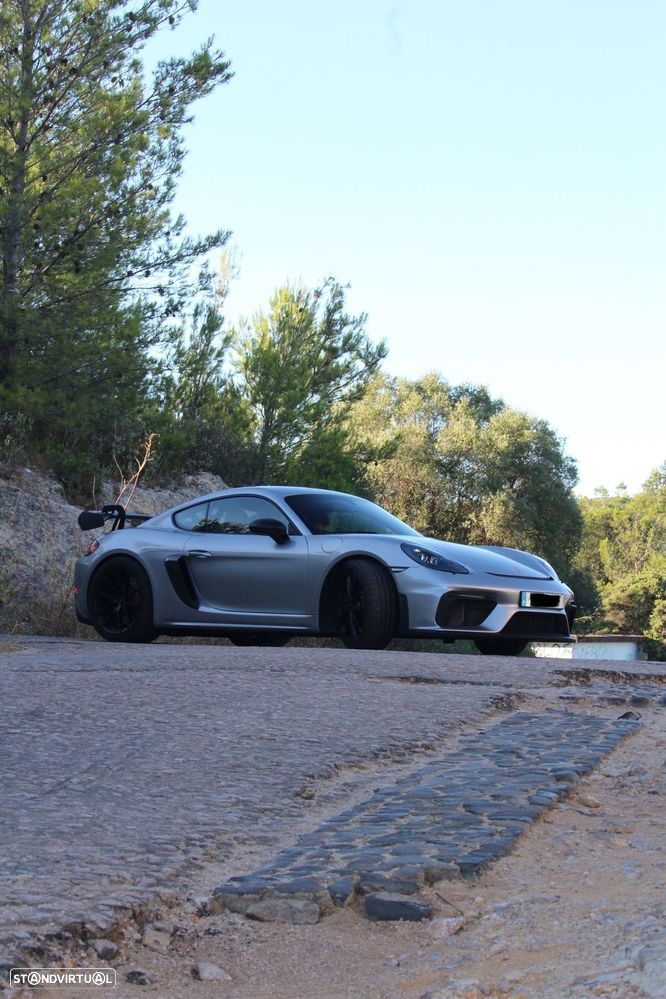 Porsche 718 Cayman GT4 PDK - 2