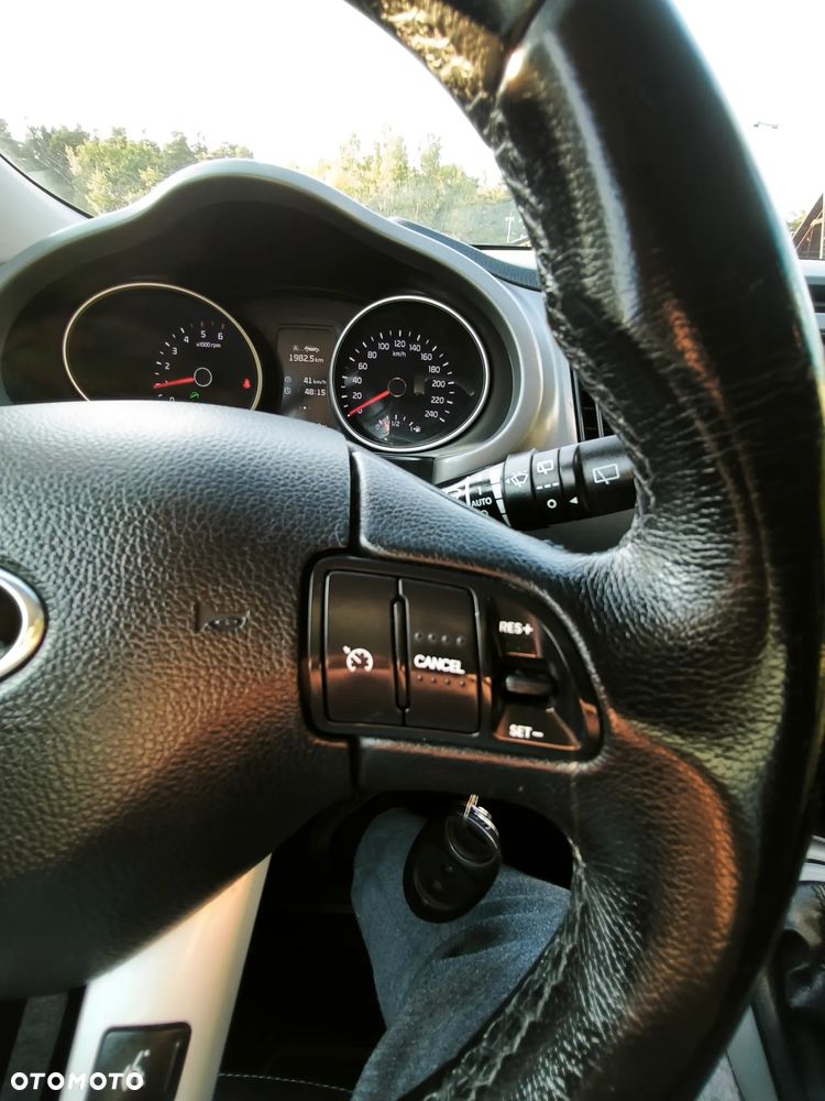 Kia Sportage 1.7 CRDI Business Line L 2WD - 36