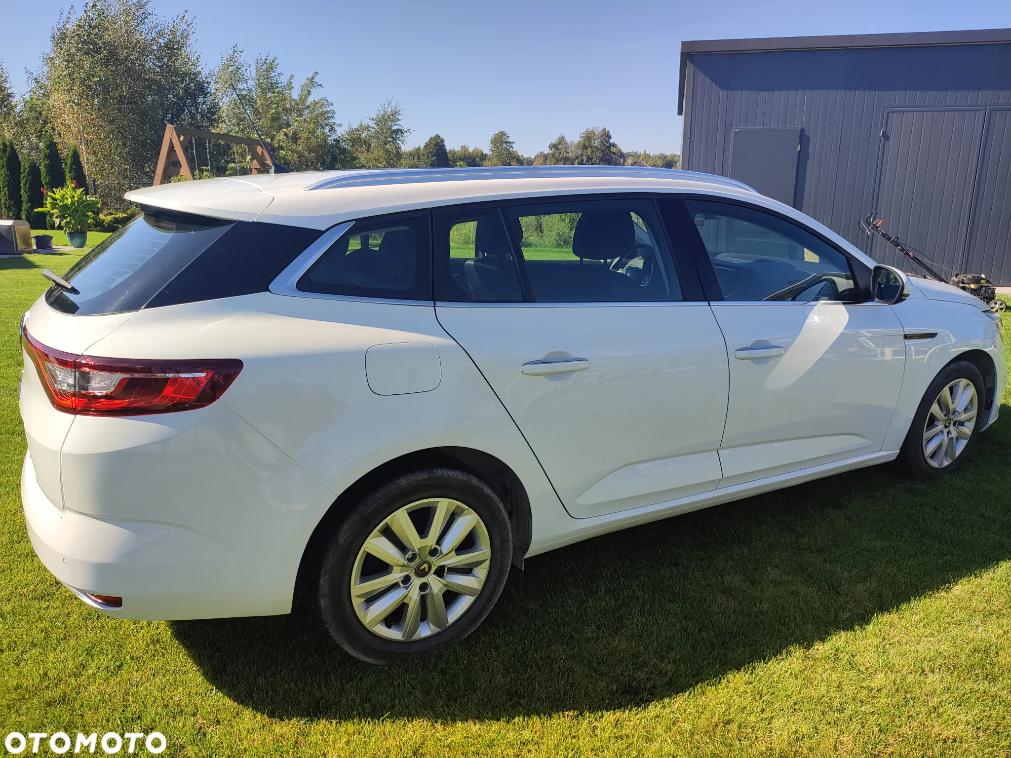 Renault Megane 1.3 TCe FAP Intens - 7