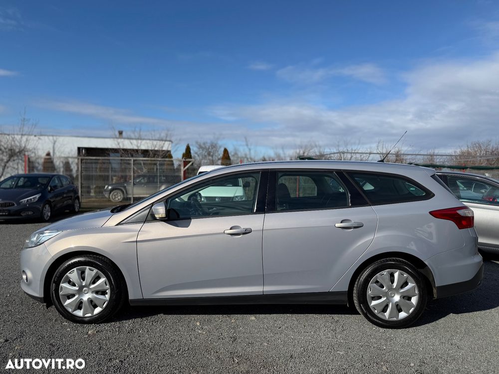 Ford Focus 1.6 TDCI DPF Trend - 11