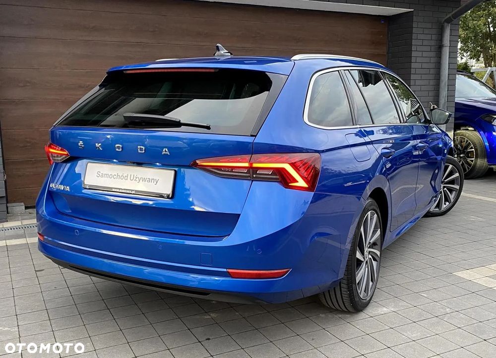 Skoda Octavia 2.0 TDI Style DSG - 8