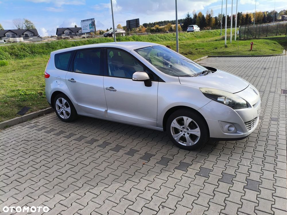 Renault Scenic - 7