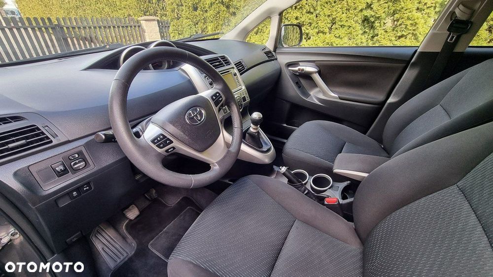 Toyota Verso - 11