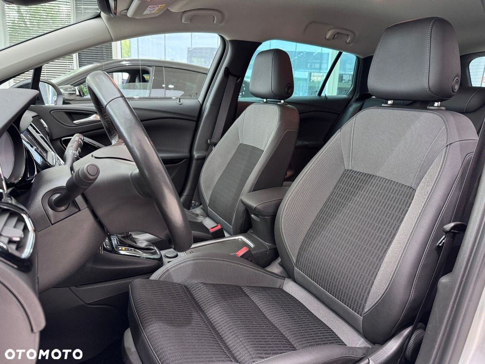 Opel Astra 1.5 CDTI Business Elegance - 10