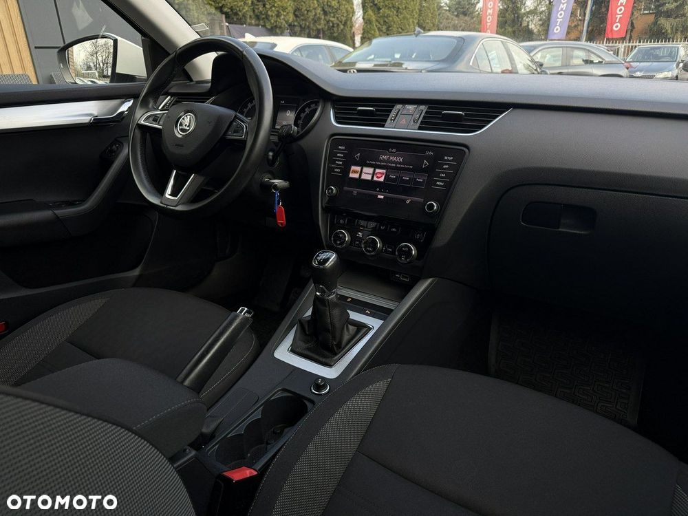 Skoda Octavia 1.6 TDI Ambition - 16