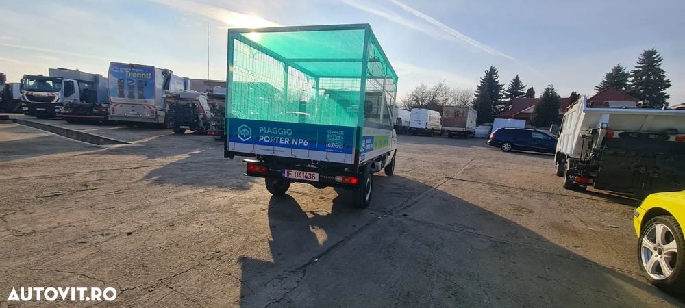 Piaggio Porter NP6 - 4