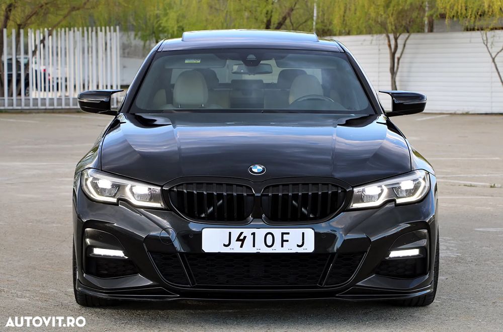 BMW Seria 3 330i Aut. M Sport - 12
