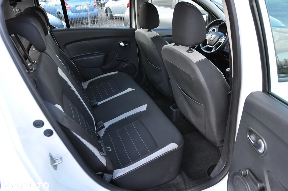 Dacia Sandero Stepway TCe 90 Prestige - 11