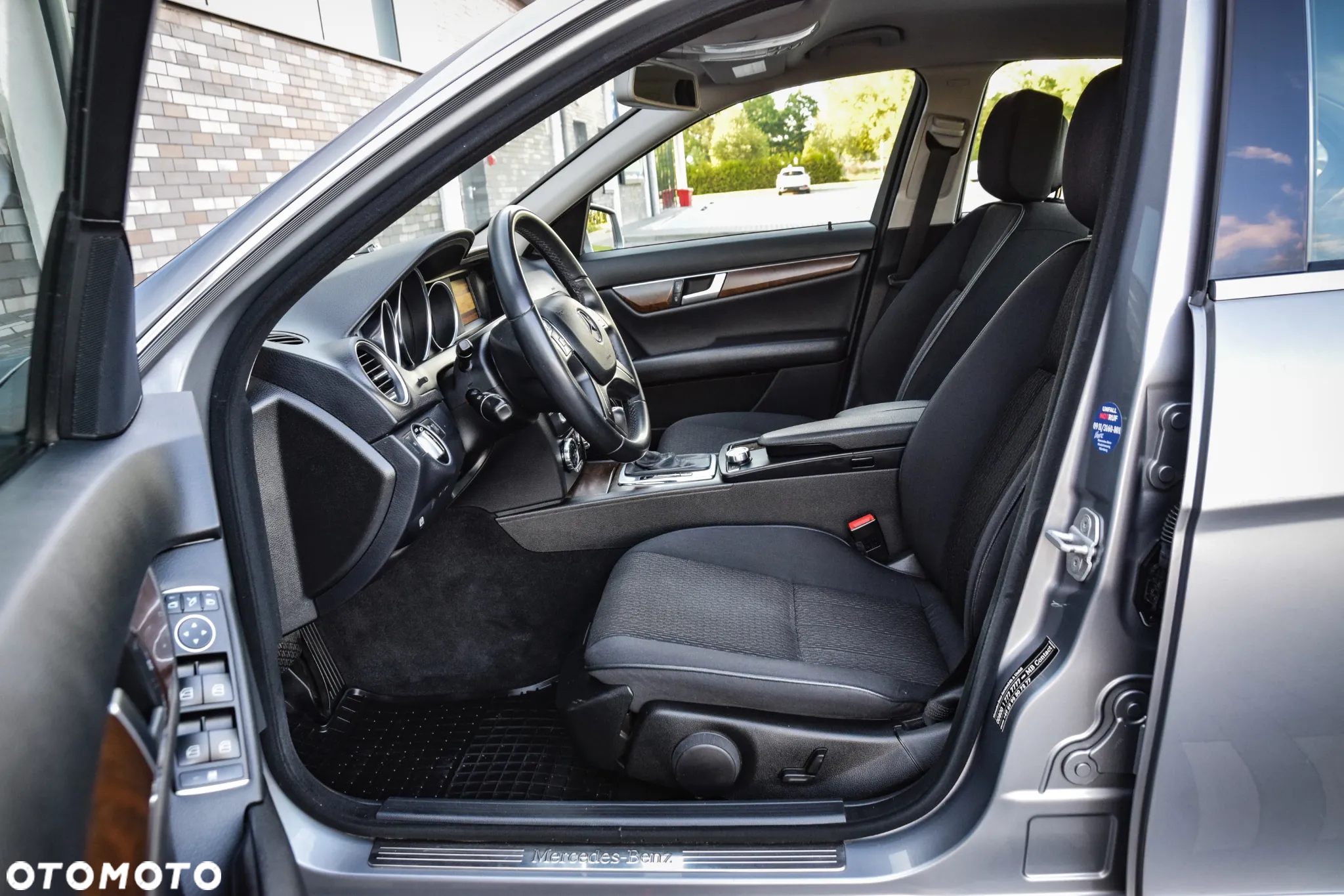 Mercedes-Benz Klasa C 200 (BlueEFFICIENCY) 7G-TRONIC Elegance - 20