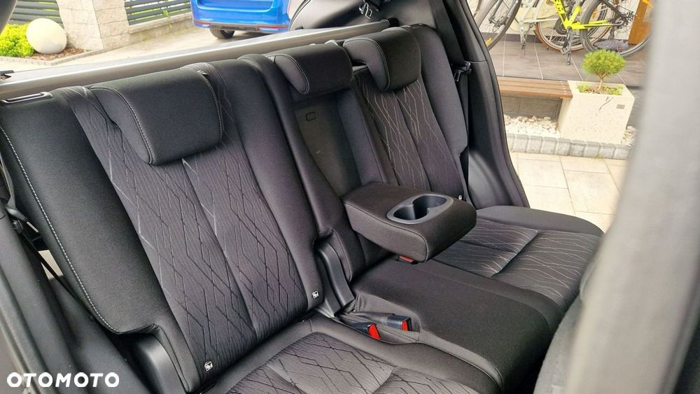 Mitsubishi Eclipse Cross - 14