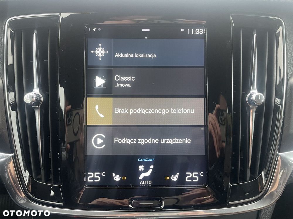 Volvo V90 Cross Country - 27