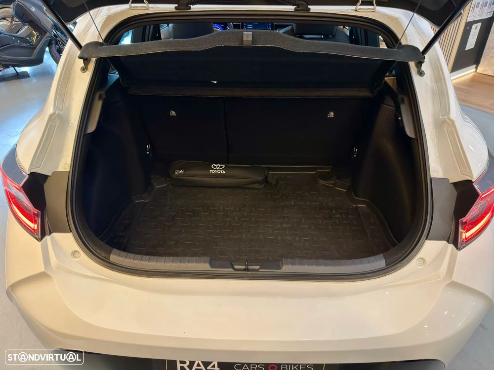 Toyota Corolla 1.8 Hybrid Active - 15