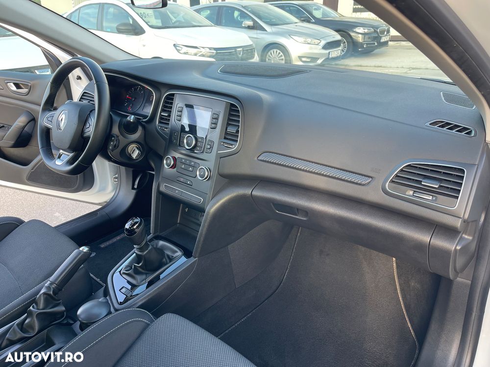 Renault Megane Blue dCi 116 Life - 22
