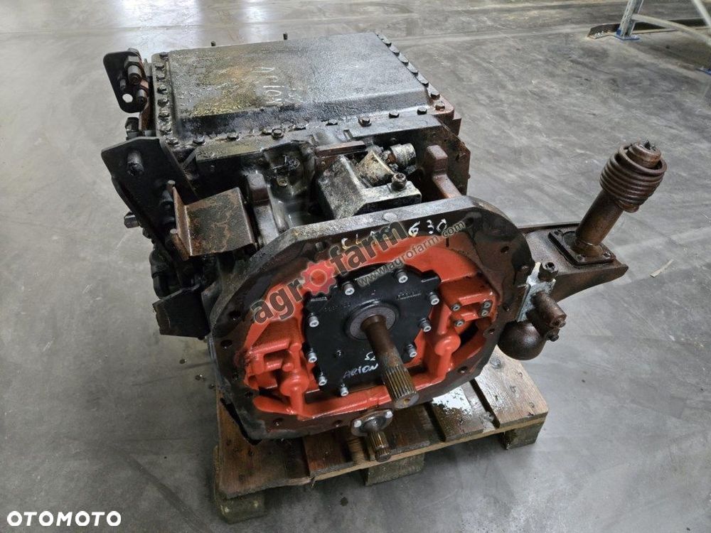 Skrzynia biegów CMATIC, Claas Arion 630 - 2