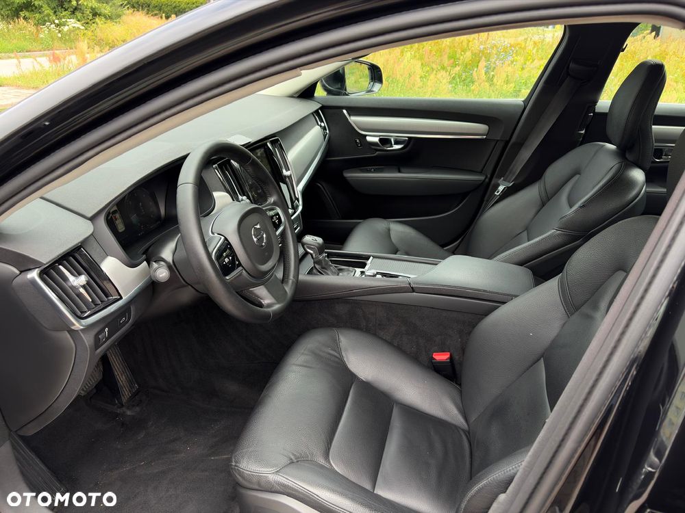 Volvo S90 D4 Momentum - 13