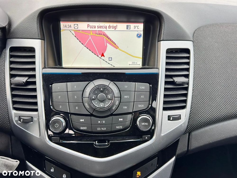 Chevrolet Cruze 2.0 LTZ - 12