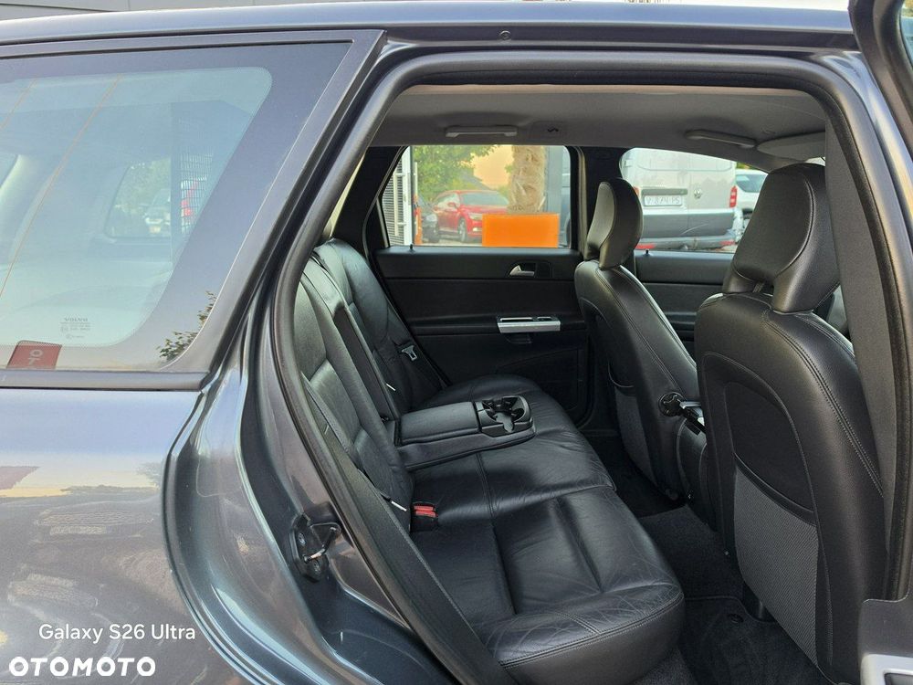 Volvo V50 - 34