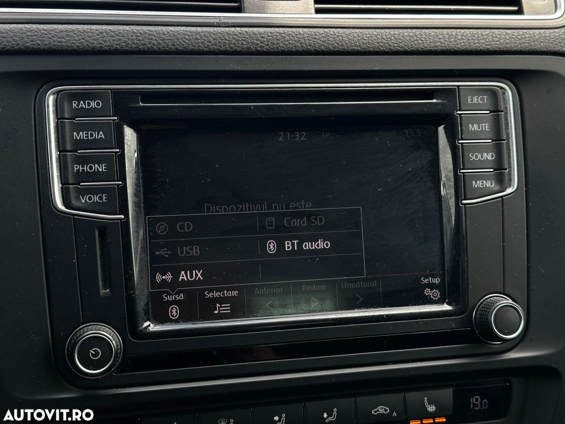 Volkswagen Jetta - 13