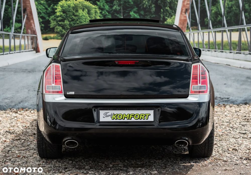 Lancia Thema 3.6 Executive AWD - 11