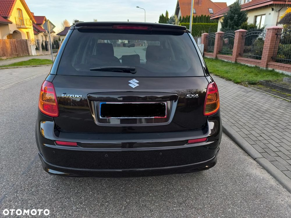 Suzuki SX4 1.6 VVT 4x2 Style - 10