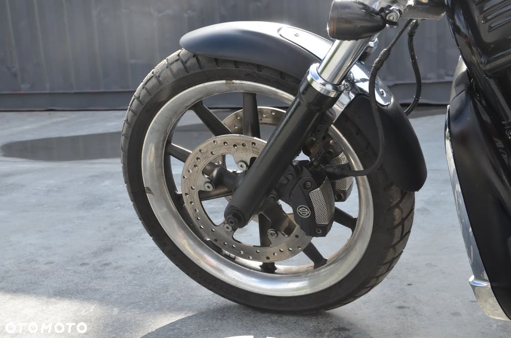 Harley-Davidson V-Rod Night Rod - 7