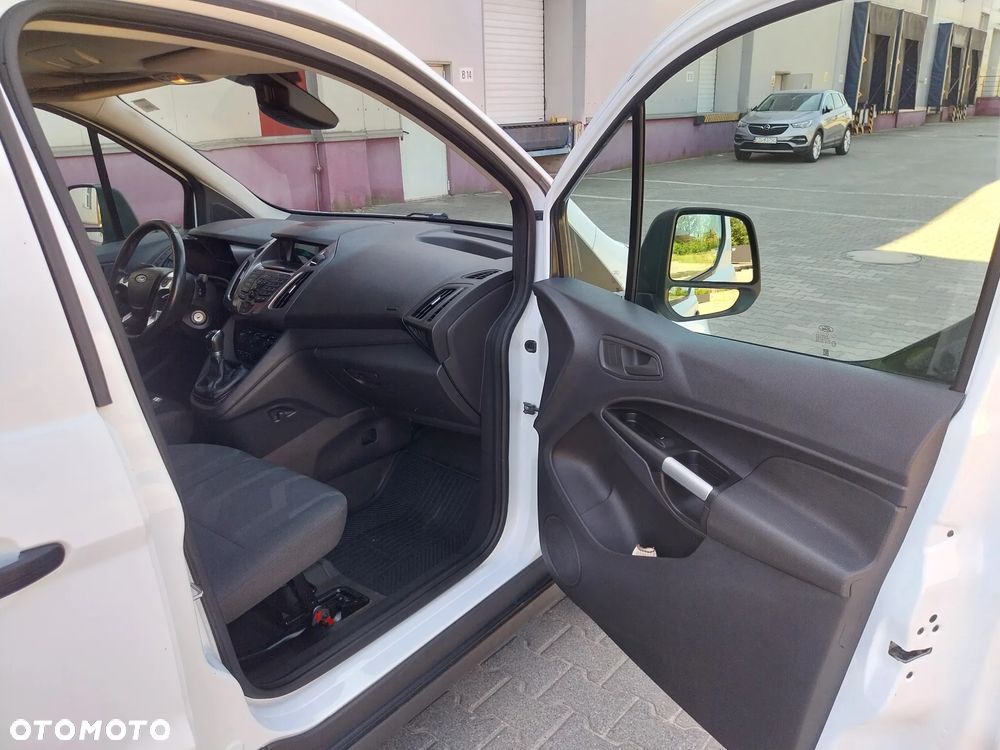 Ford Transit Connect - 11