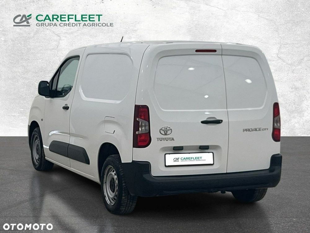 Toyota Proace City - 7