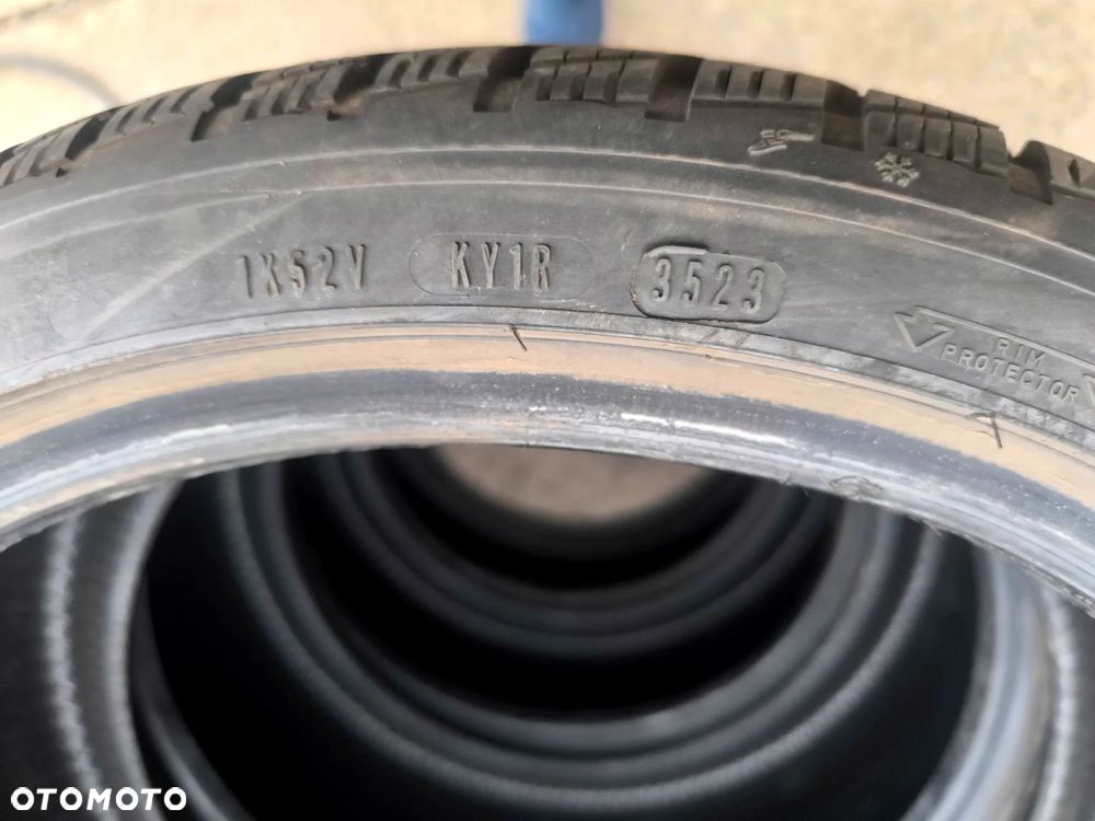 235/35R19 91W XL Opony Zimowe Zima GOODYEAR ULTRAGRIP PERFORMANCE 3 M+S 23r. 7,5mm jak nowe Legnica ALU-RAD 235/35 - 15