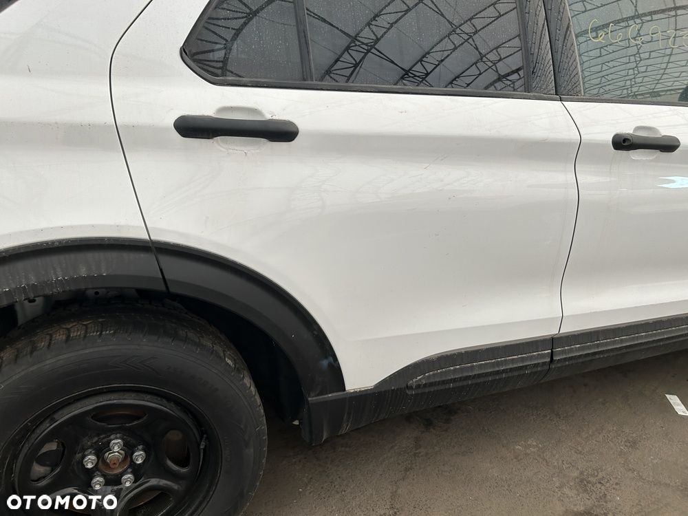 Ford Explorer 3.0 EcoBoost PHEV 4WD ST-Line - 10