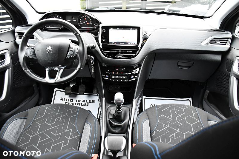 Peugeot 2008 BlueHDi 100 STOP & START Style - 25