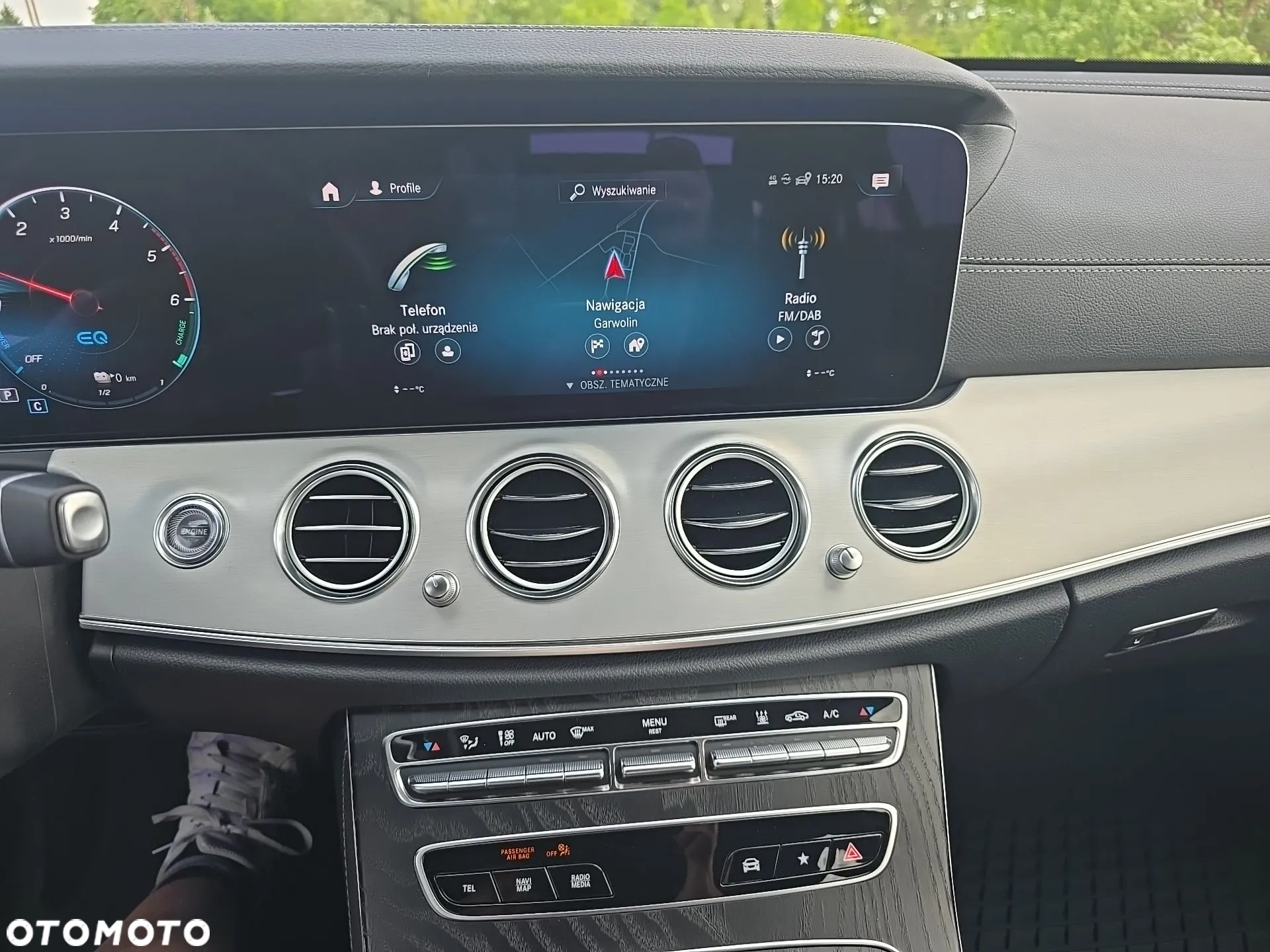 Mercedes-Benz Klasa E 300 de AMG - 15