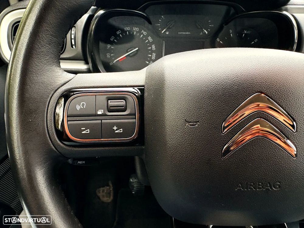 Citroën C3 1.2 PureTech Feel - 25