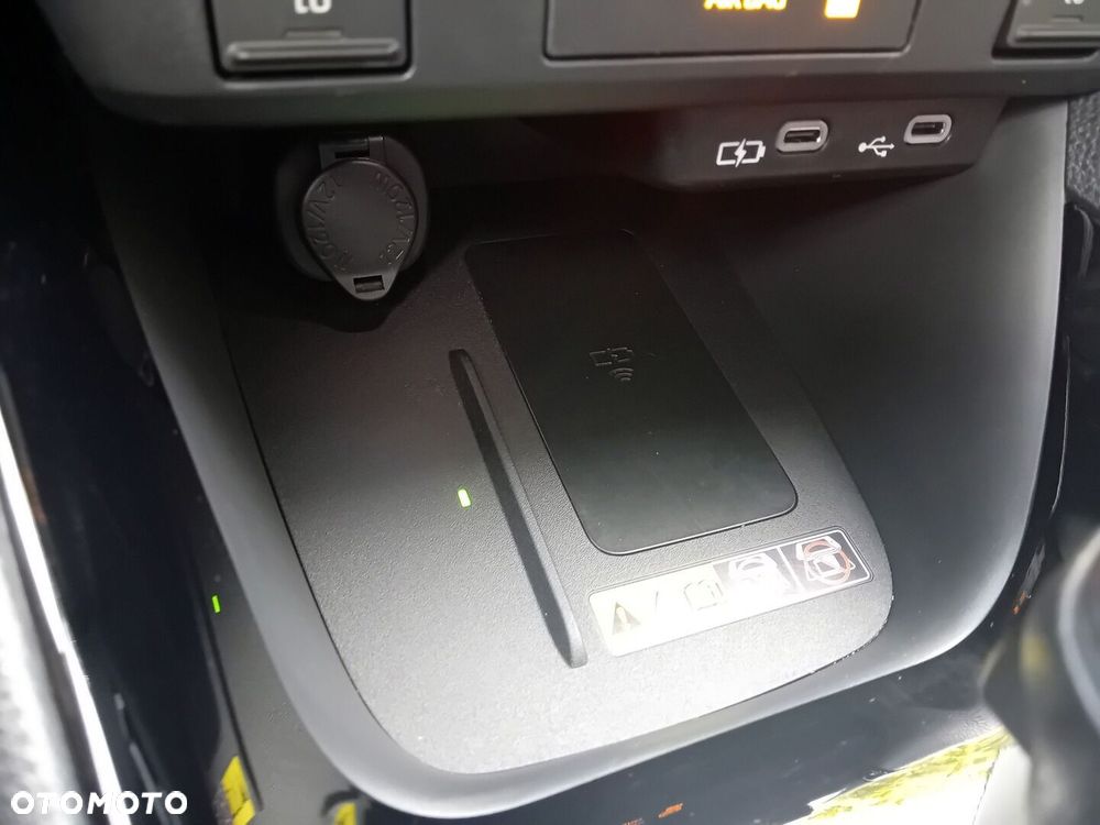 Toyota Yaris Hybrid 1.5 Style - 21