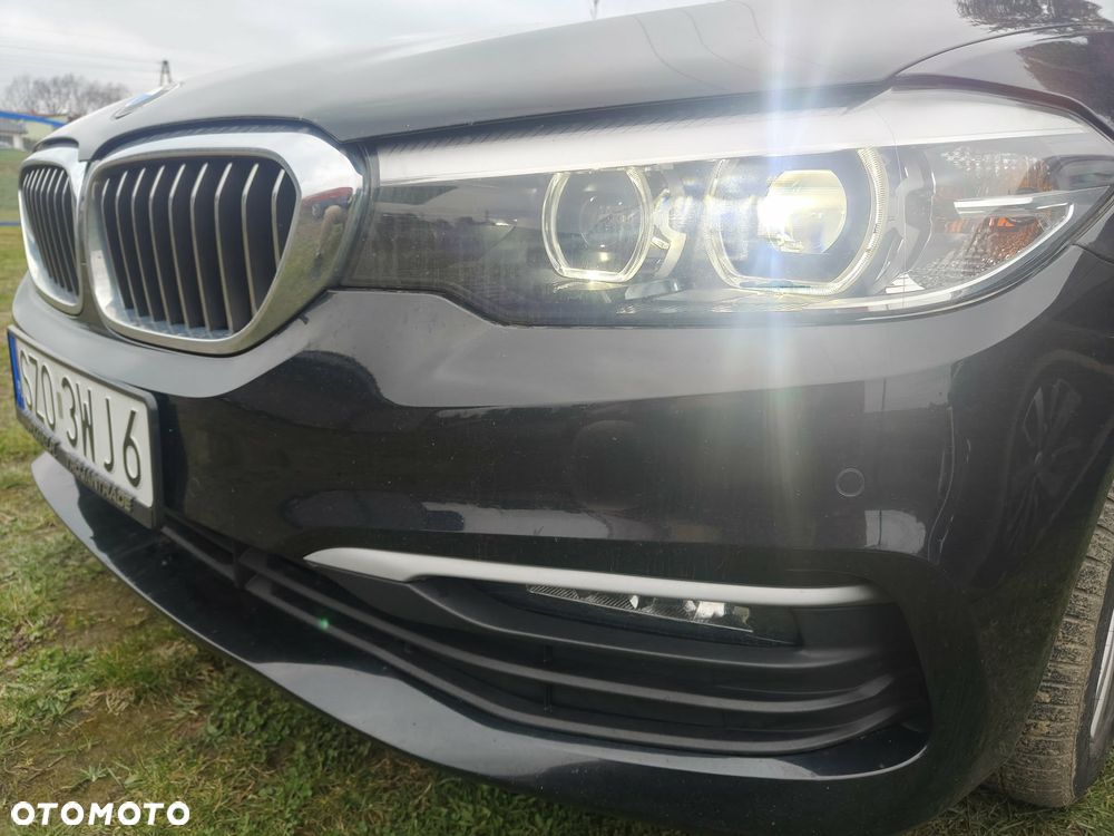 BMW Seria 5 520d M Sport Edition - 15