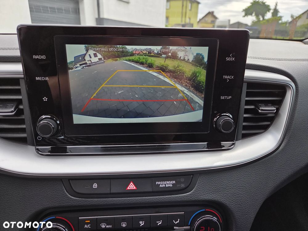 Kia Ceed 1.6 CRDi Eco-Dynamics+ (48V Mild-Hybrid) DCT7 Platinum Edition - 15