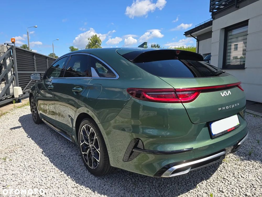 Kia ProCeed 1.5 T-GDI DCT7 OPF GT LINE - 4