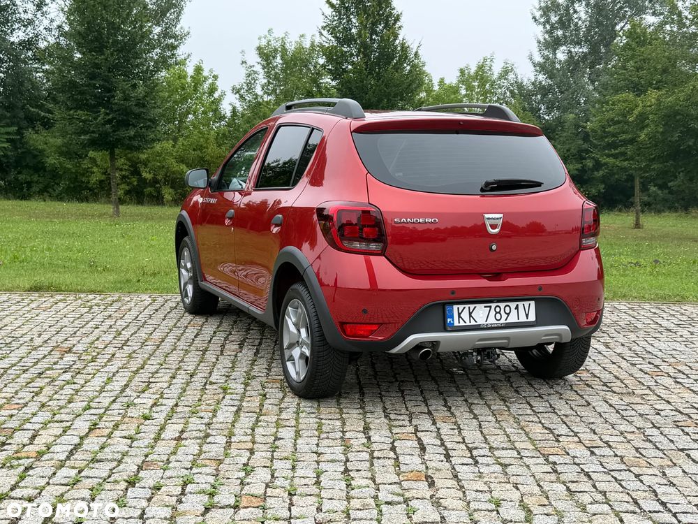 Dacia Sandero 0.9 TCe Laureate S&S - 14