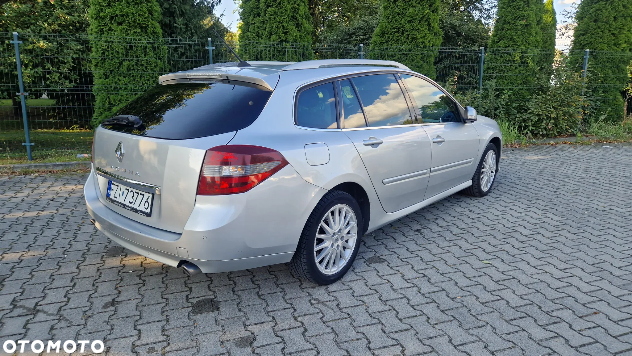 Renault Laguna 2.0 DCi Dynamique - 8