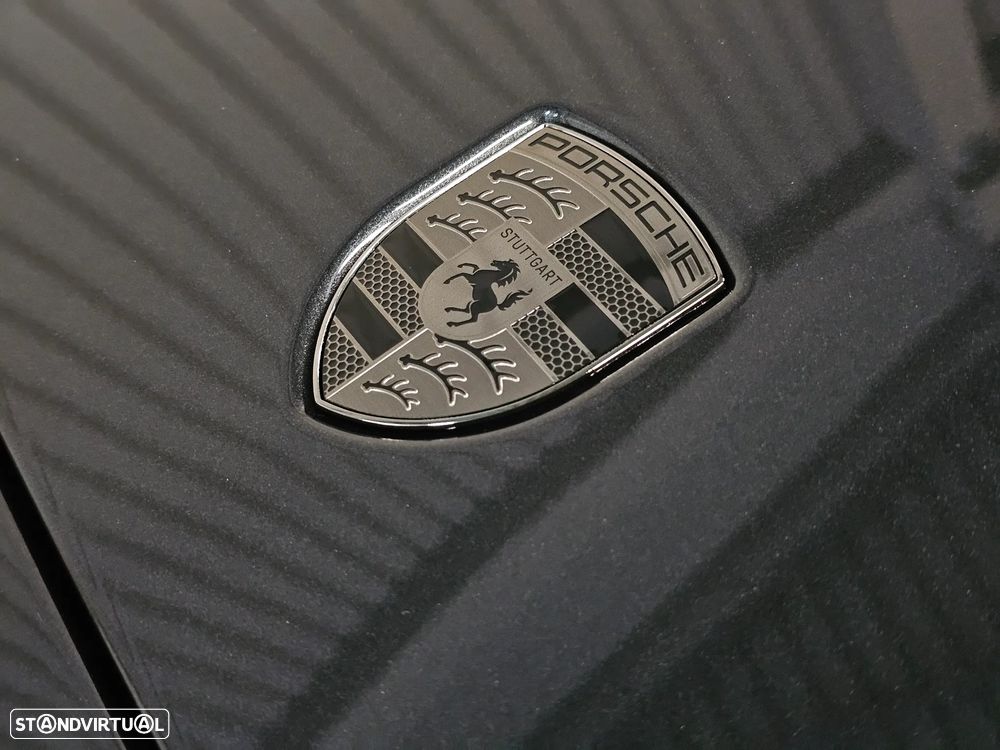 Porsche Panamera Turbo S E-Hybrid - 15
