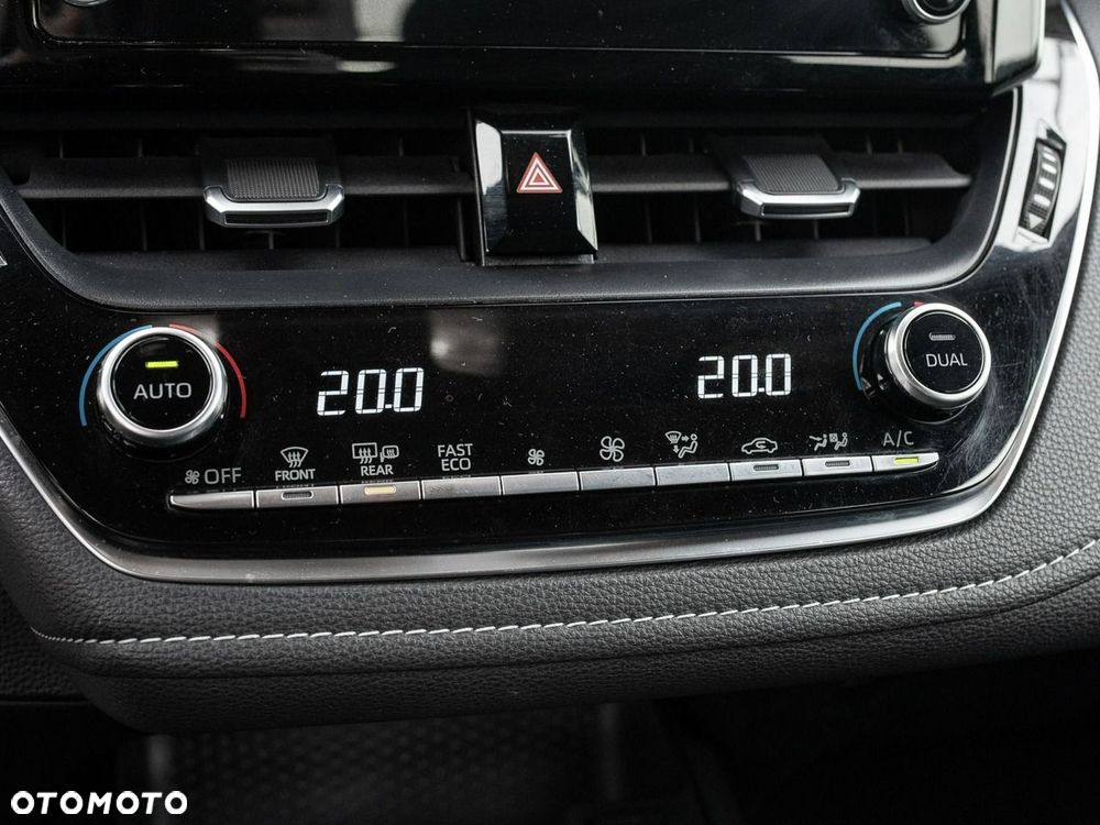 Toyota Corolla - 17