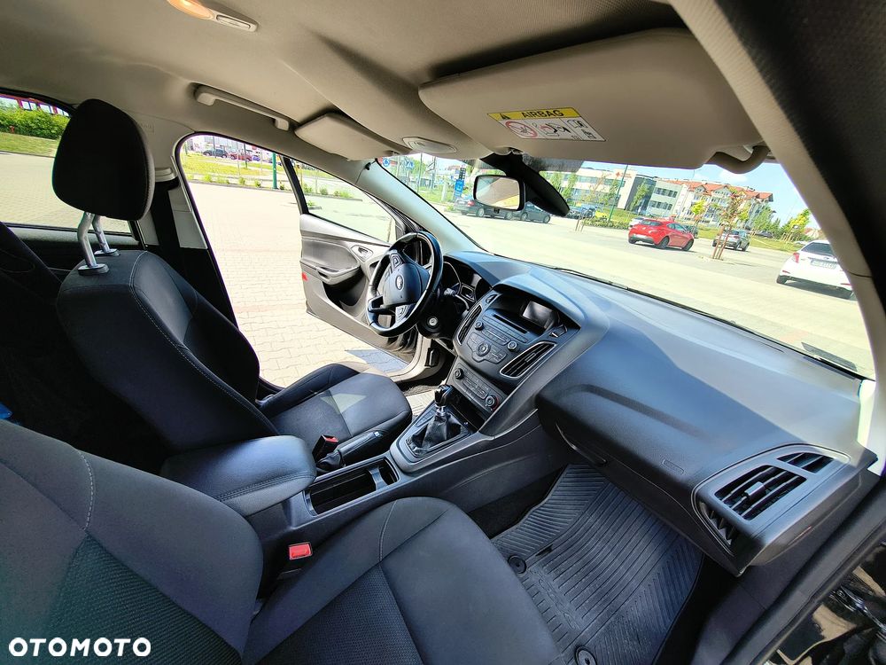 Ford Focus 1.6 TDCi Trend - 17