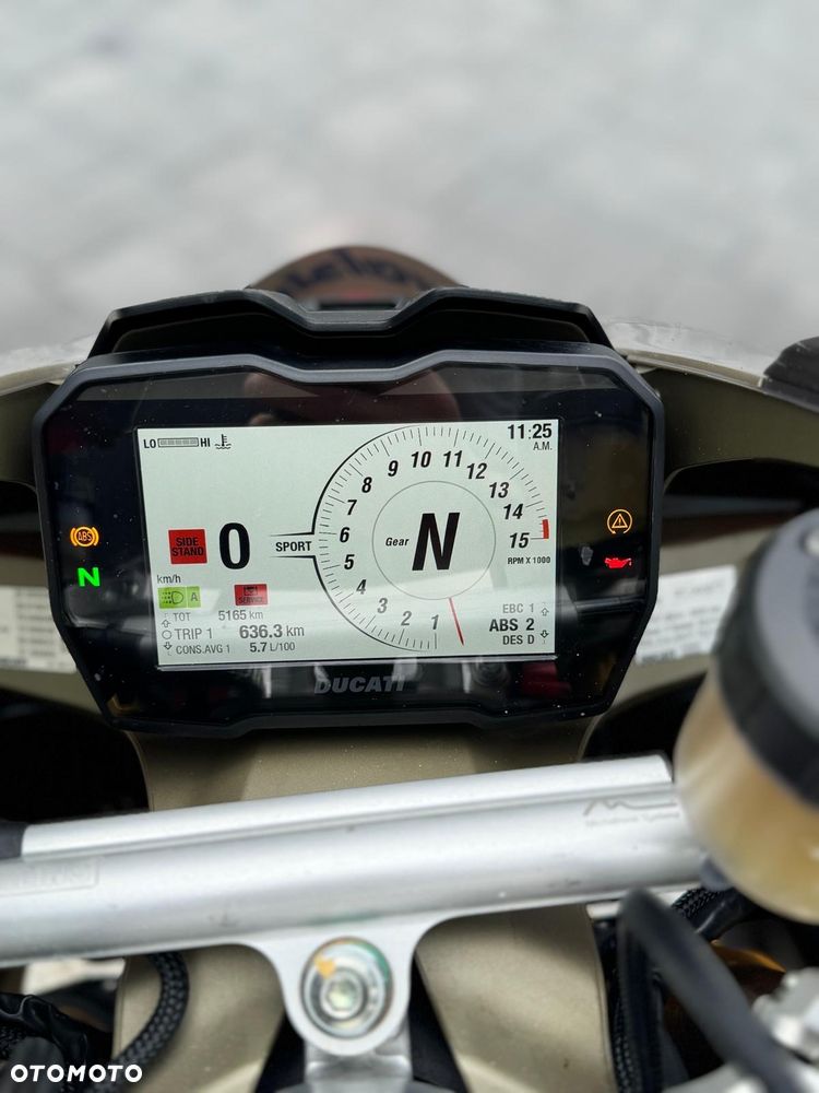 Ducati Panigale V4S - 18