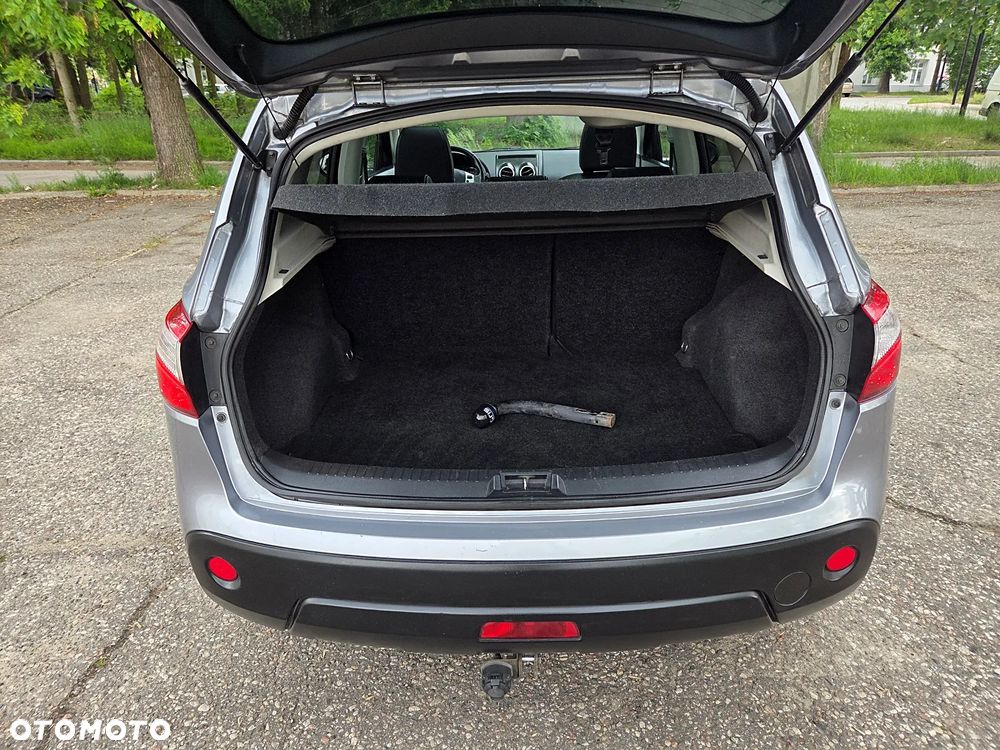 Nissan Qashqai 2.0 Tekna - 17