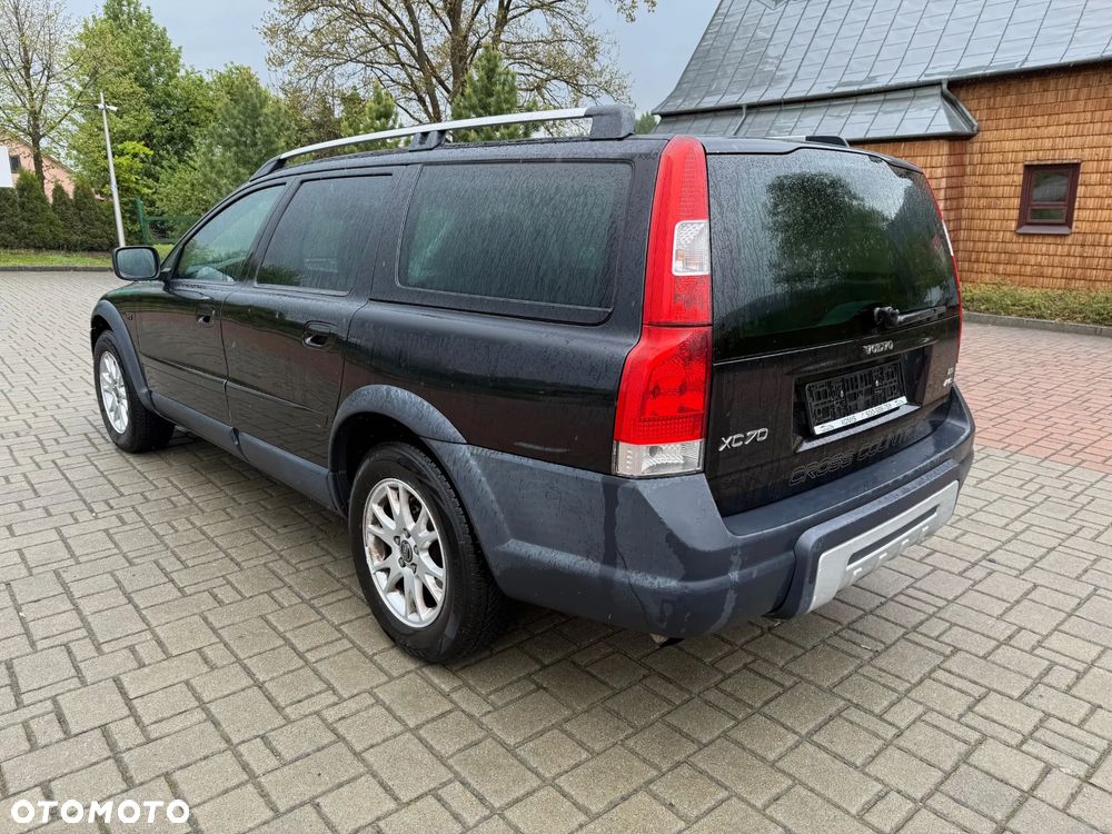 Volvo XC 70 2.4D5 AWD Kinetic - 7