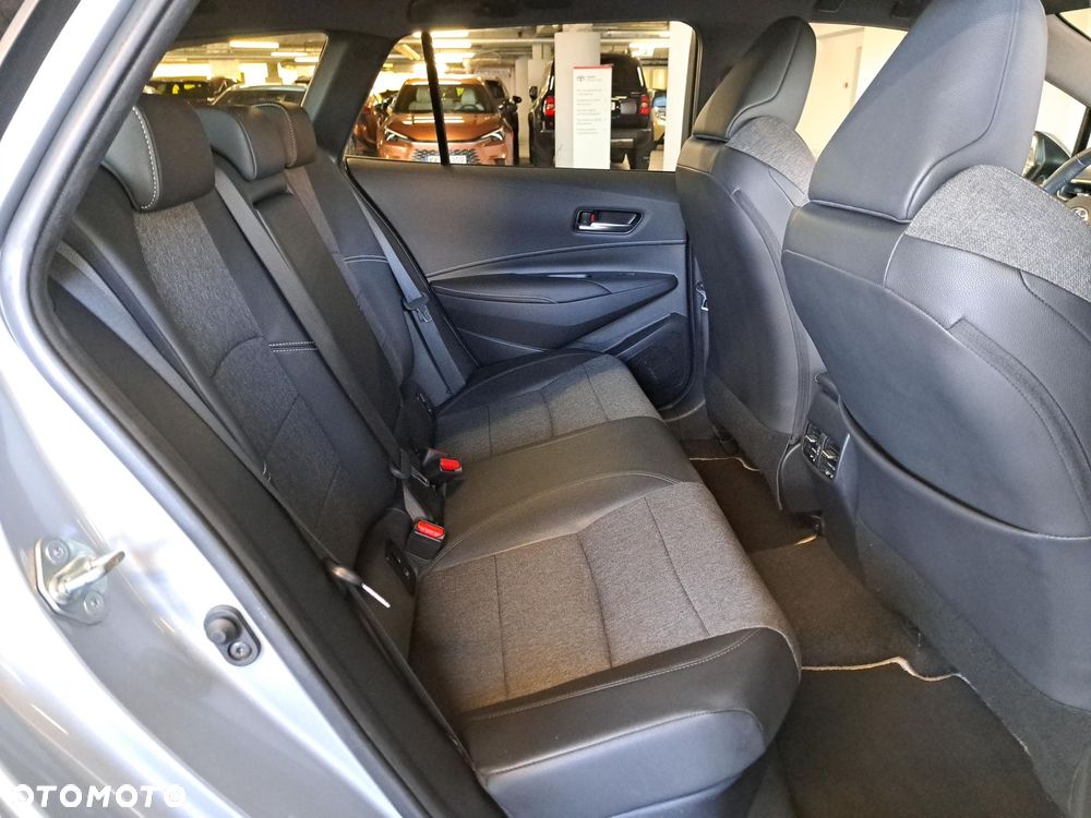 Toyota Corolla 1.8 Hybrid Style - 15