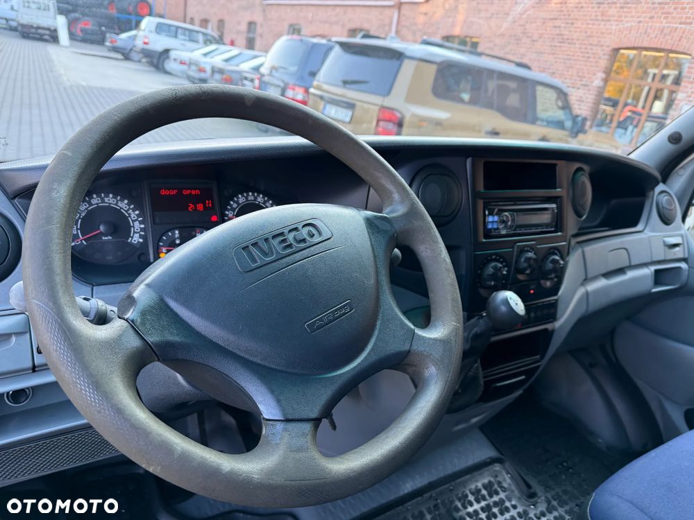 Iveco Daily 35S12 - 15